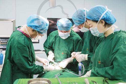 重庆上颌前突哪个好——重庆医科大学附属第一医院详情