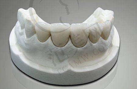 重庆美容冠美白手术价格一览表之医院医生项目介绍
