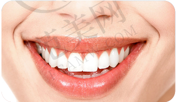 重庆美容冠美白手术价格一览表之价格影响因素总结