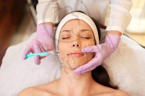 杭州大腿吸脂骨干医生——杭州维多利亚医疗美容医院